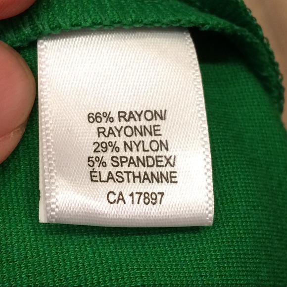 Banana Republic green short skirt - Picture 9 of 12